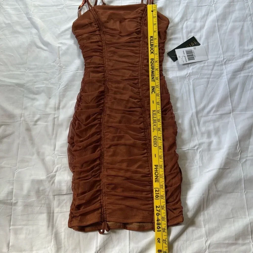 NWT City Vibe Ruched bodycon dress juniors size xs caramel color sleeveless form - Picture 7 of 9